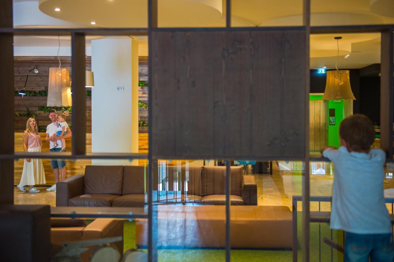 Meridiana Family & Nature Hotel マリーナ・ロメア エクステリア 写真