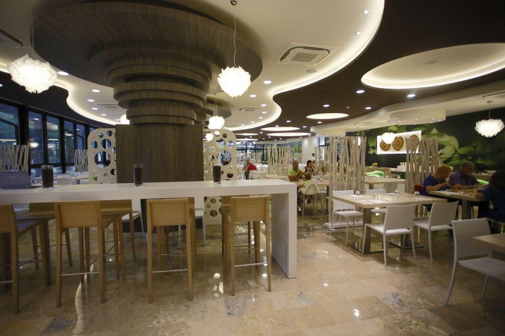 Meridiana Family & Nature Hotel マリーナ・ロメア エクステリア 写真